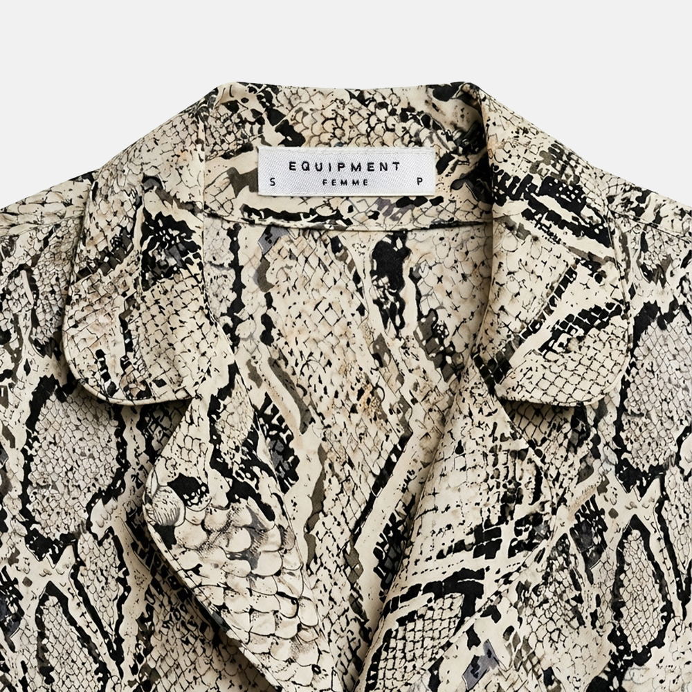 Super Flea Market+Equipment+snake print blouse +Gisele Bundchen1